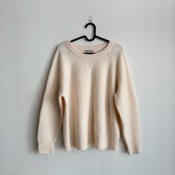 J Crew Cashmere Ribbed Oversized Sweater Cream 
Size S - Picture 3 of 7